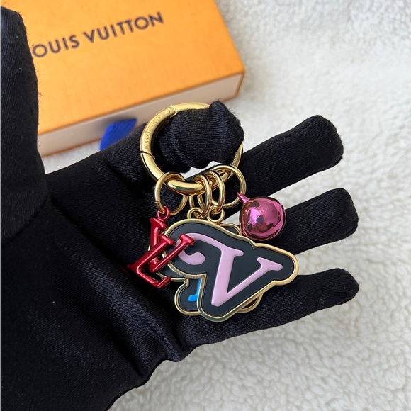 Auth Louis Vuitton Multicolor New Wave Letter Logo Key Ring Bag Charm M67403 - Picture 2 of 10